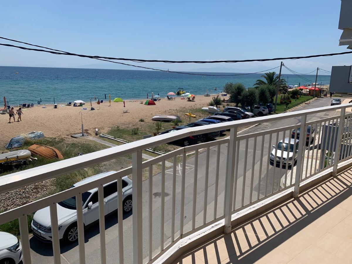 "Breeze" Front To The Sea - Hakidiki Villa Флогита Екстериор снимка