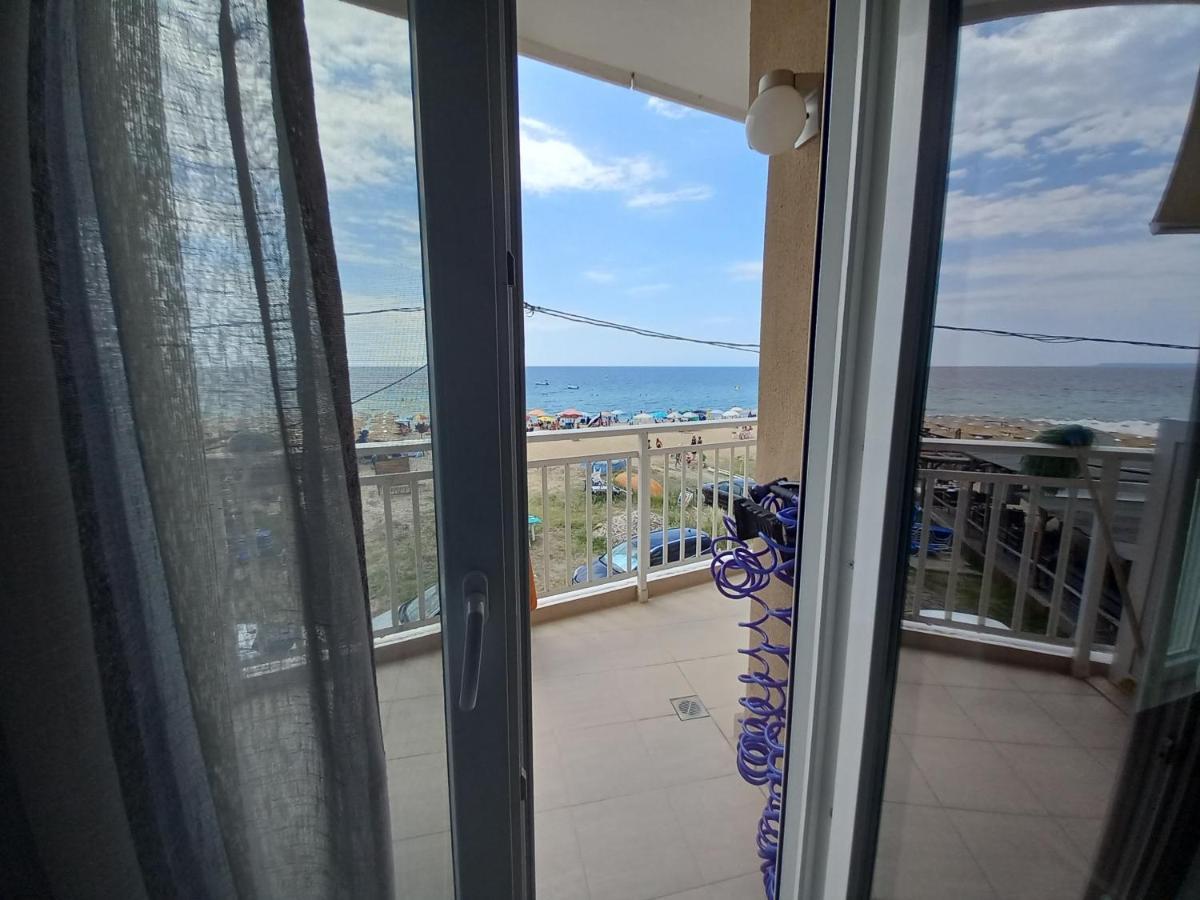 "Breeze" Front To The Sea - Hakidiki Villa Флогита Екстериор снимка